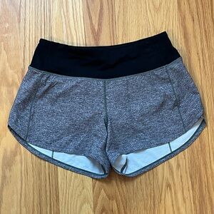 Lululemon shorts size 4